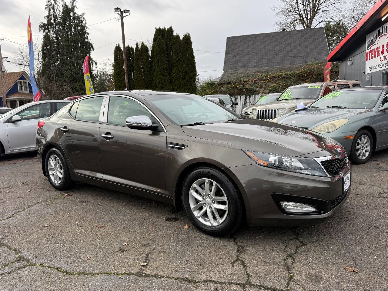 Used 2012 Kia Optima LX image 2