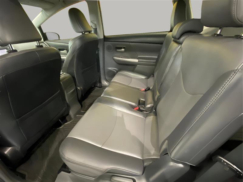 Used 2012 Toyota Prius V Five FWD image 12