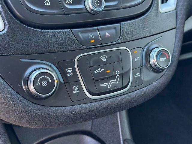 Used 2024 Chevrolet Malibu LS w/ Driver Confidence Package FWD image 11