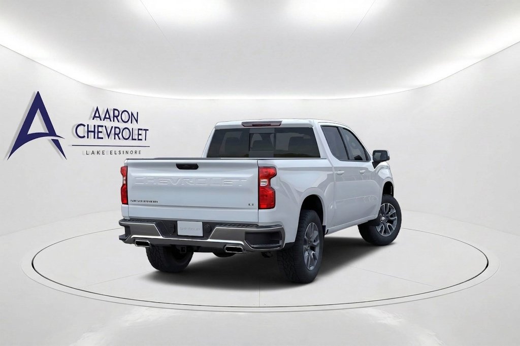 New 2026 Chevrolet Silverado 1500 LT w/ Z71 Off-Road Package AWD/4WD image 4