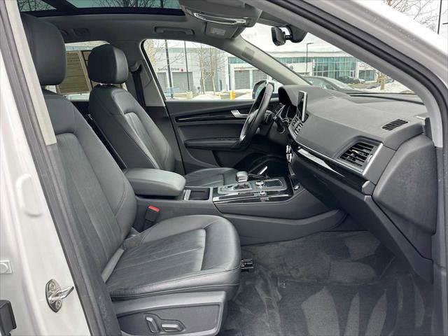 Used 2020 Audi Q5 e Premium Plus image 10