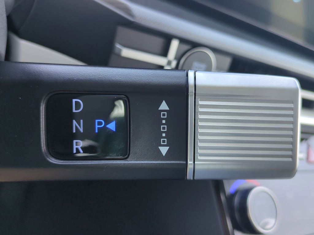 New 2026 Hyundai Santa Fe SE image 23