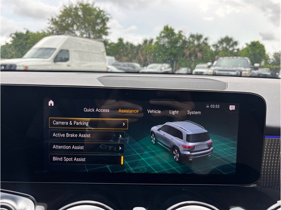 Used 2022 Mercedes-Benz GLB 250 image 33