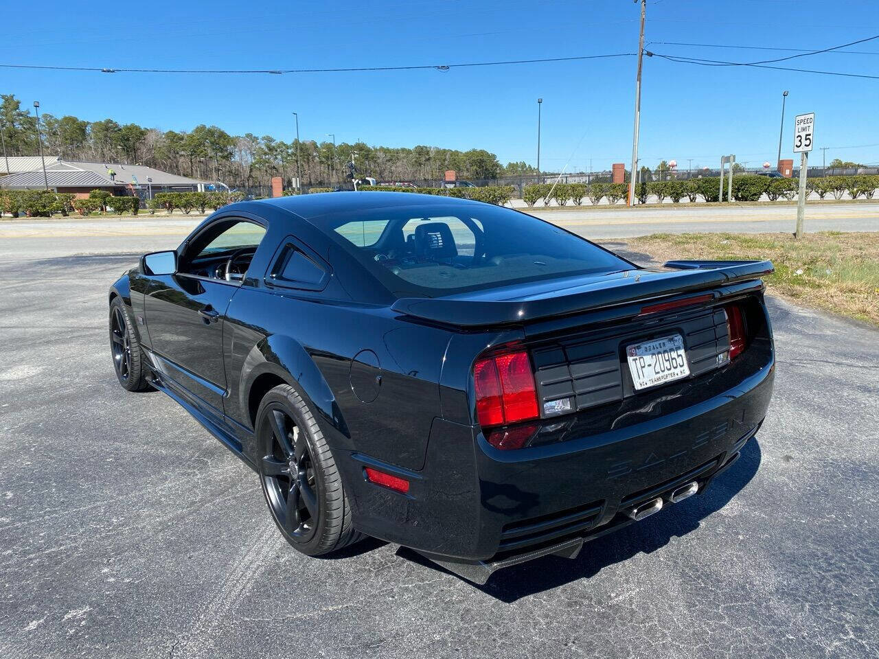 Used 2007 Ford Mustang GT image 3
