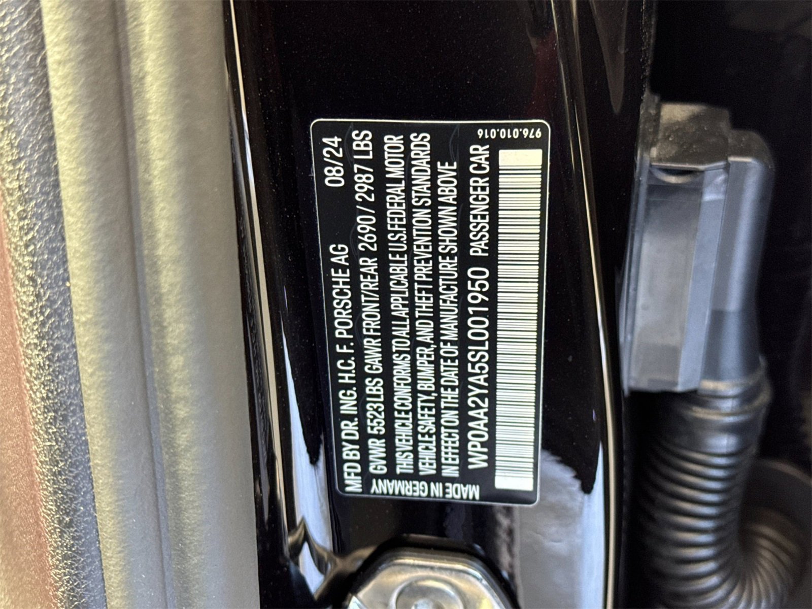 Certified 2025 Porsche Panamera image 35