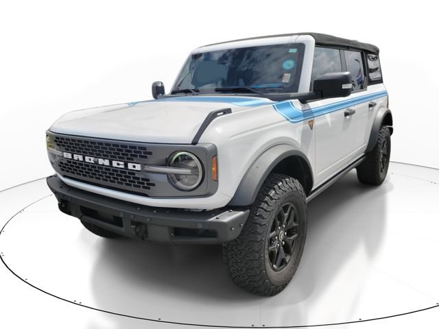 Used 2021 Ford Bronco Badlands image 2