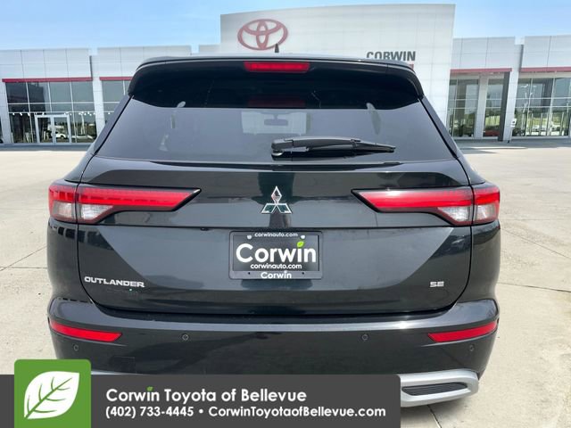 Used 2024 Mitsubishi Outlander SE image 4