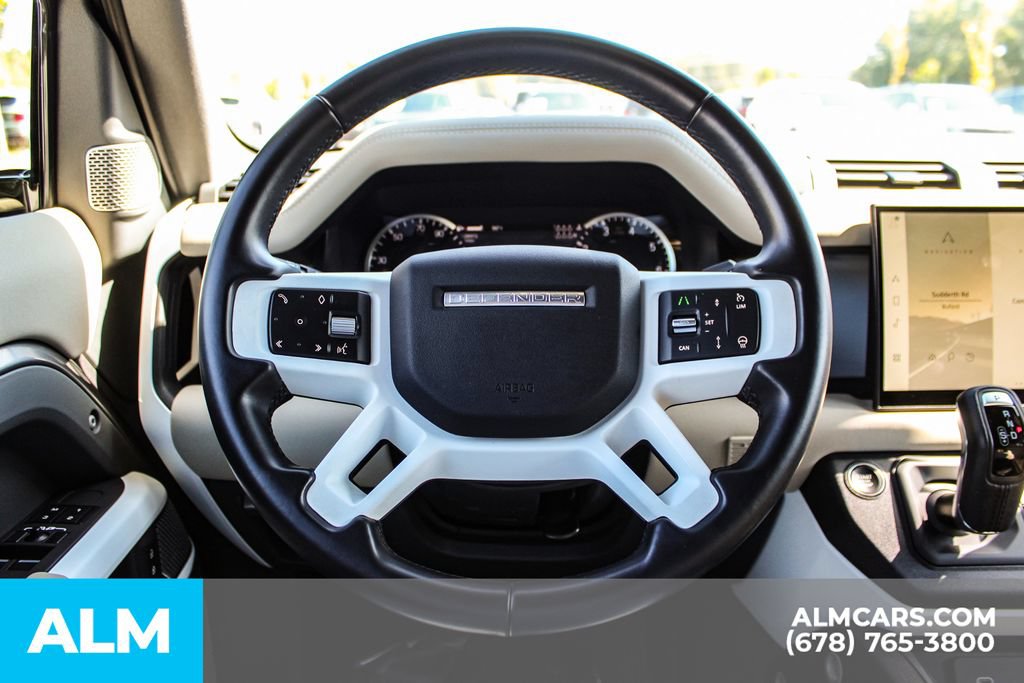 Used 2023 Land Rover Defender 130 SE AWD/4WD image 21
