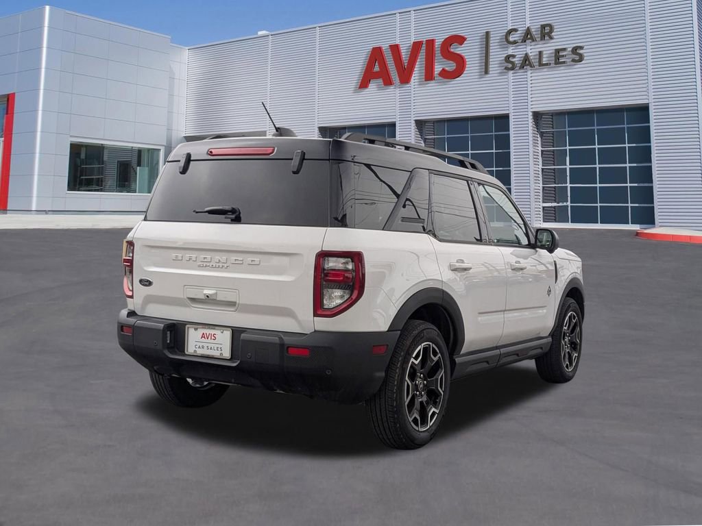 Used 2025 Ford Bronco Sport Outer Banks w/ Outer Banks Tech Package+ AWD/4WD image 6