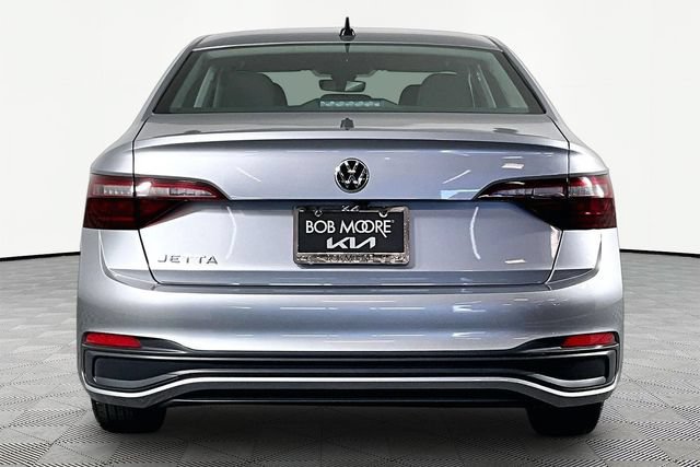 Used 2024 Volkswagen Jetta S FWD image 5