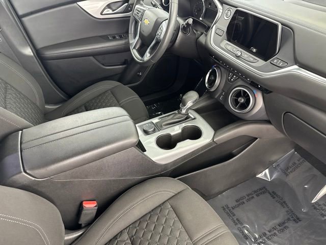 Used 2022 Chevrolet Blazer LT FWD image 25