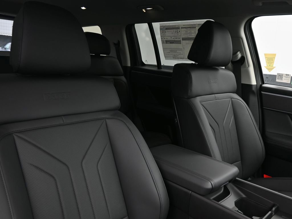 New 2026 Hyundai Santa Fe XRT image 11