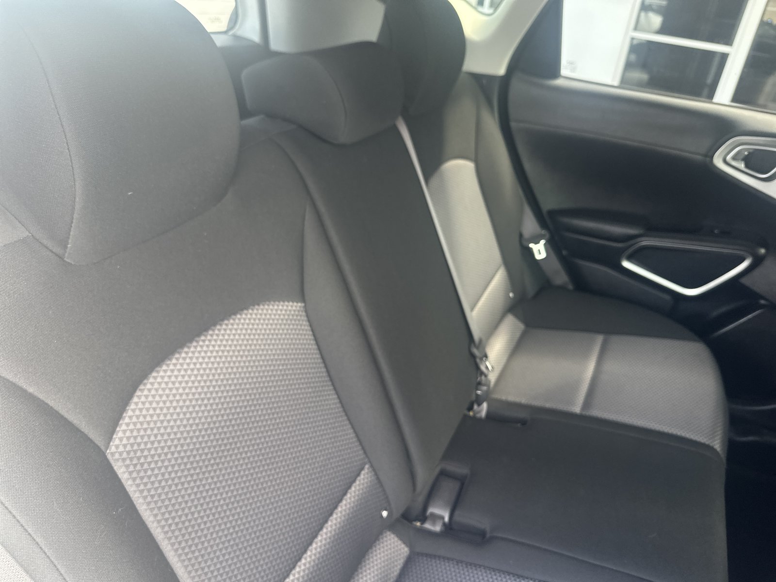 Used 2024 Kia Soul LX FWD image 25