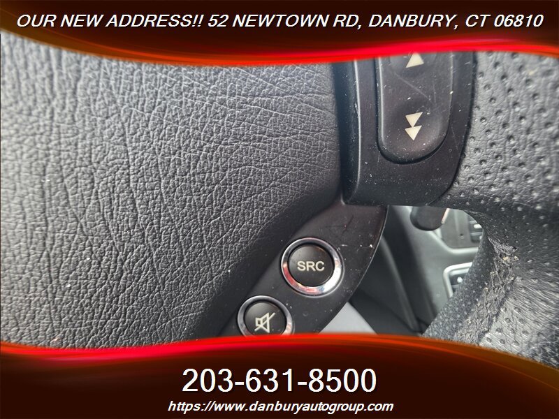 Used 2011 Maserati GranTurismo Convertible RWD image 12