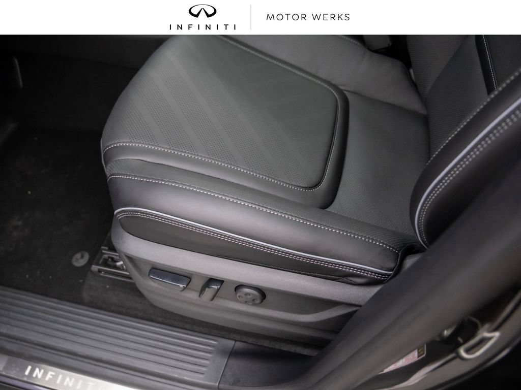 New 2027 INFINITI QX80 Luxe w/ Cargo Package AWD/4WD image 13