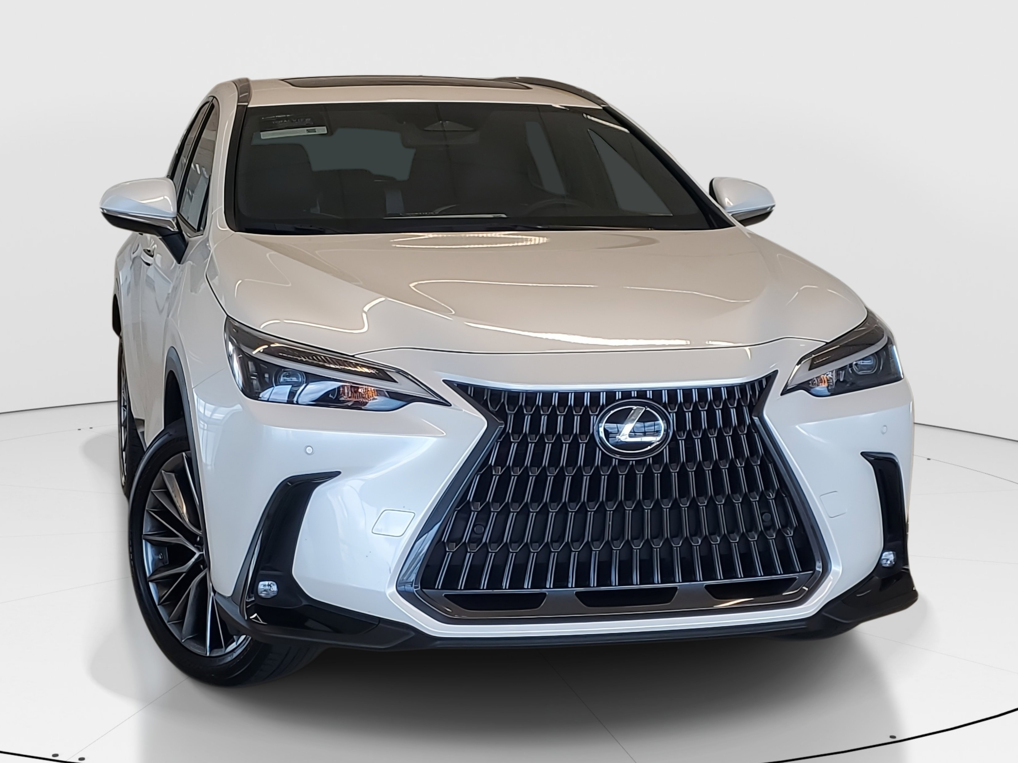 Used 2023 Lexus NX 350h NX 350h Premium image 2