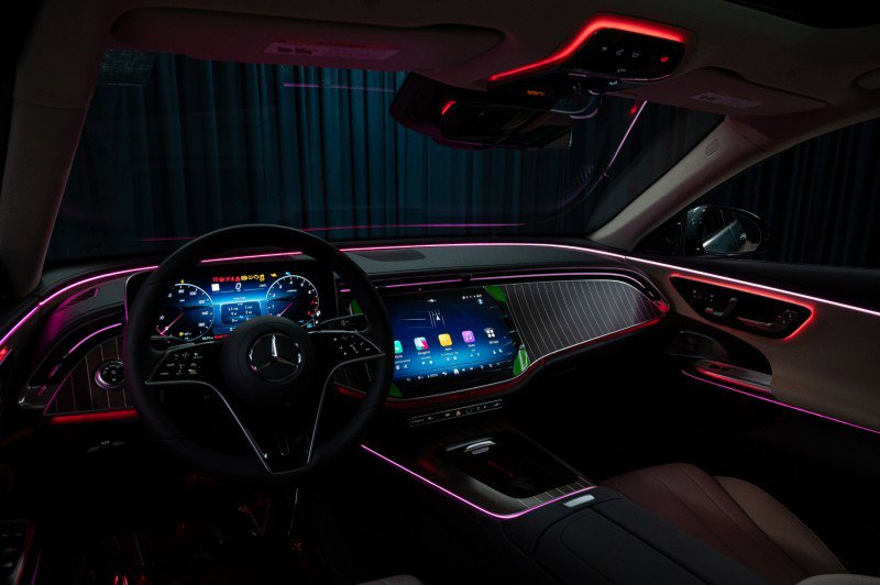 New 2026 Mercedes-Benz E 350 Sedan image 13