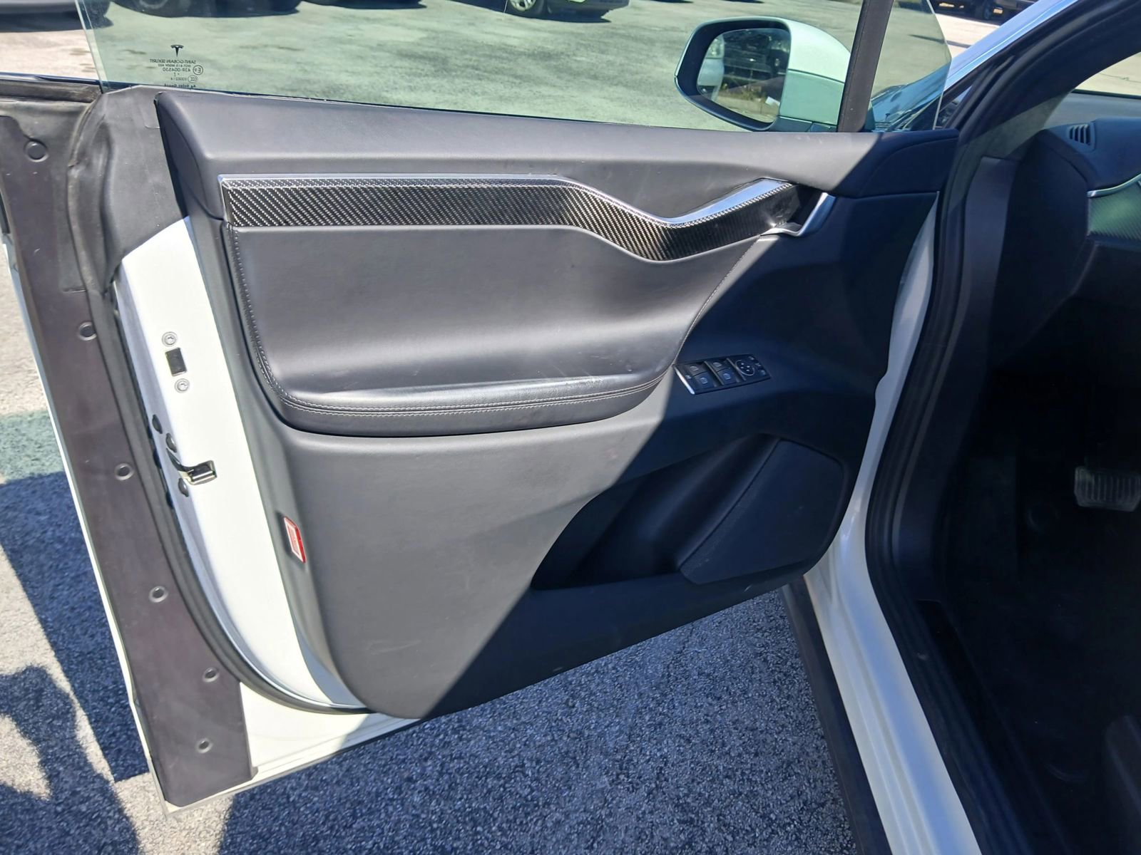 Used 2017 Tesla Model X 75D AWD/4WD image 12