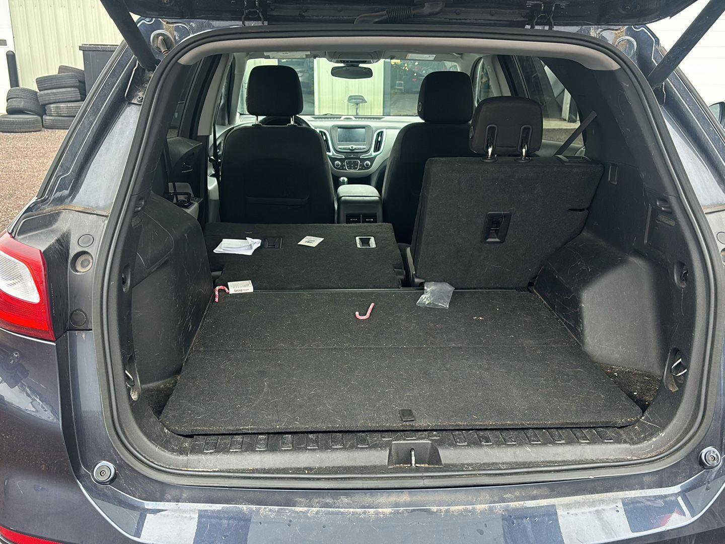 Used 2018 Chevrolet Equinox LT image 13