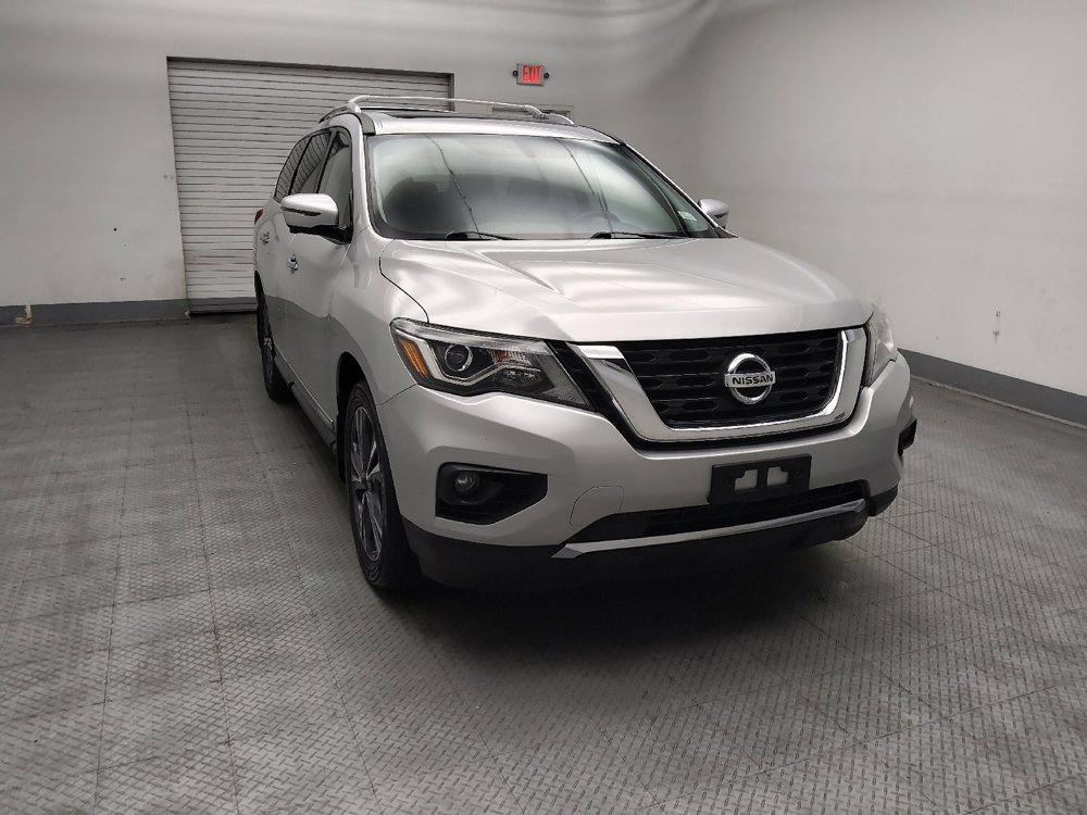 Used 2020 Nissan Pathfinder Platinum AWD/4WD image 13