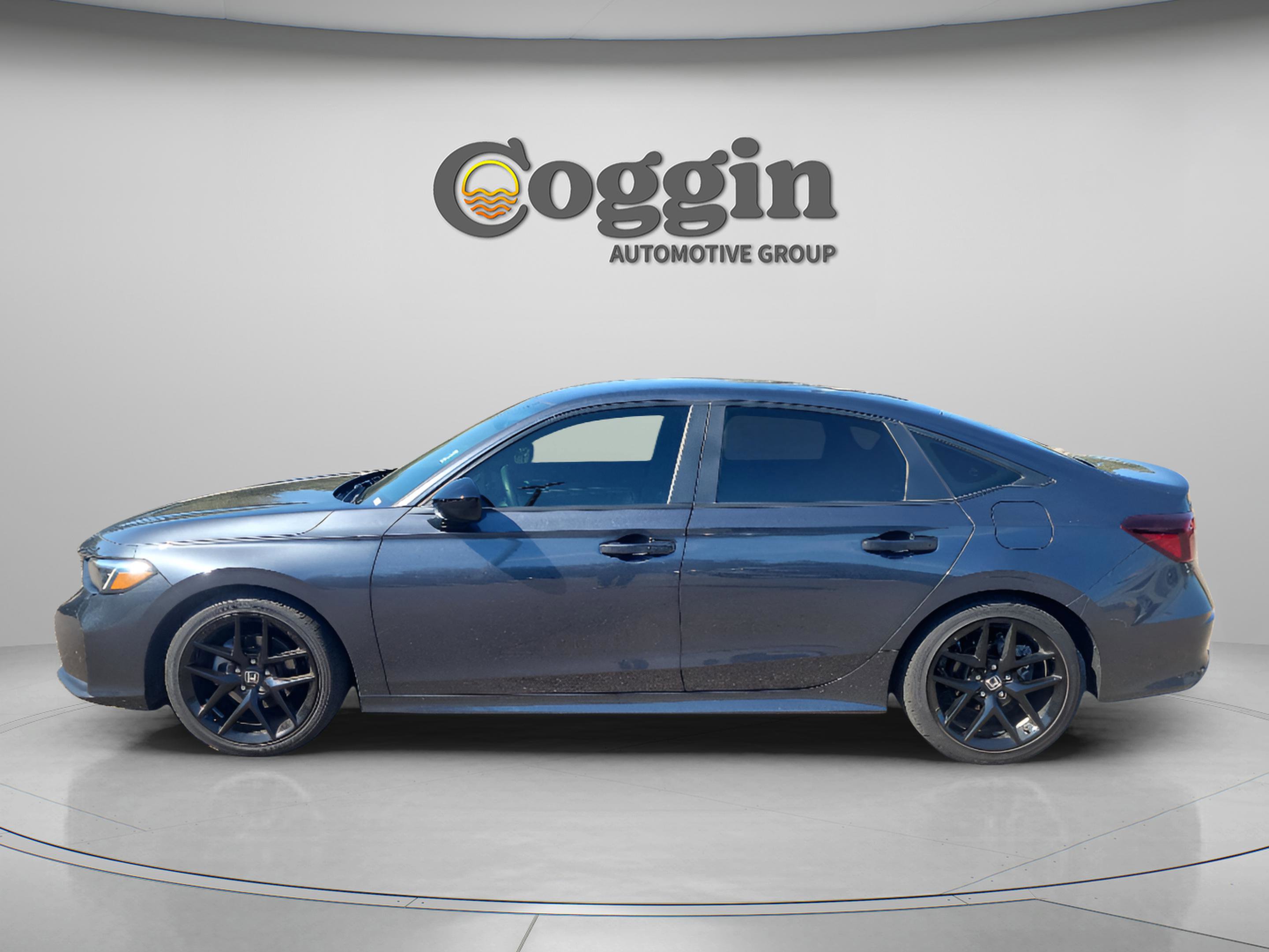 Certified 2025 Honda Civic Sport image 3