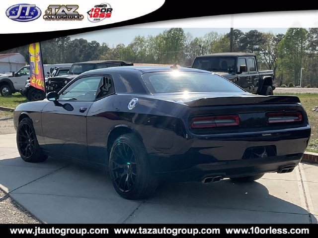 Used 2016 Dodge Challenger R/T Plus RWD image 5