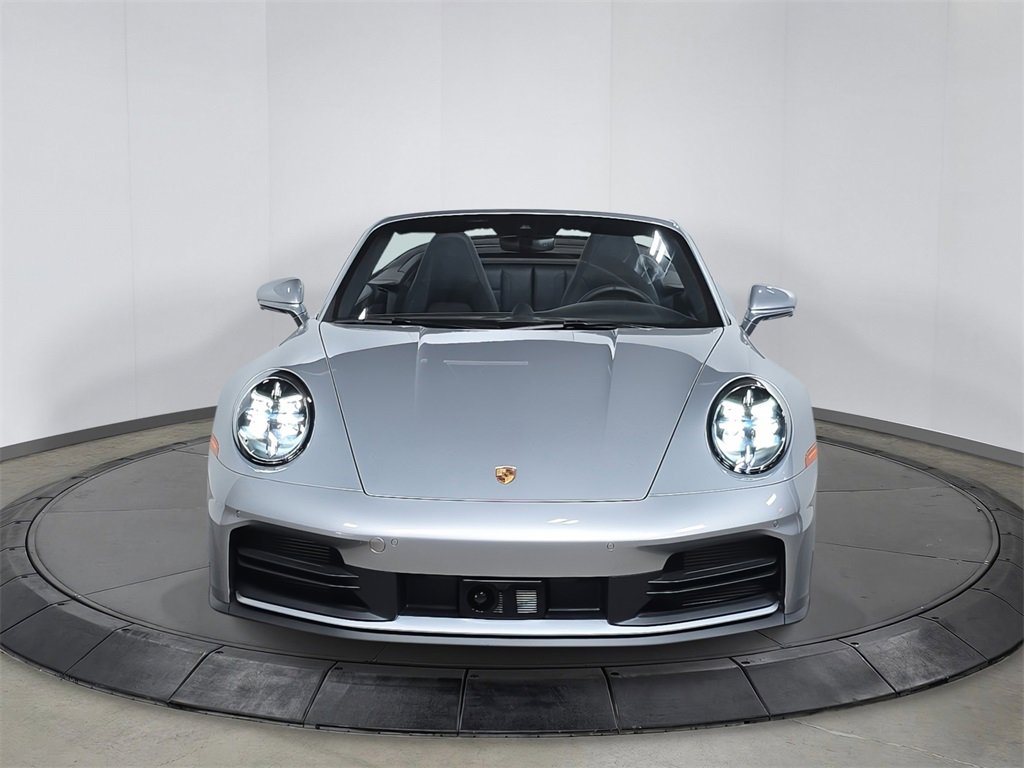 Certified 2025 Porsche 911 Carrera image 10