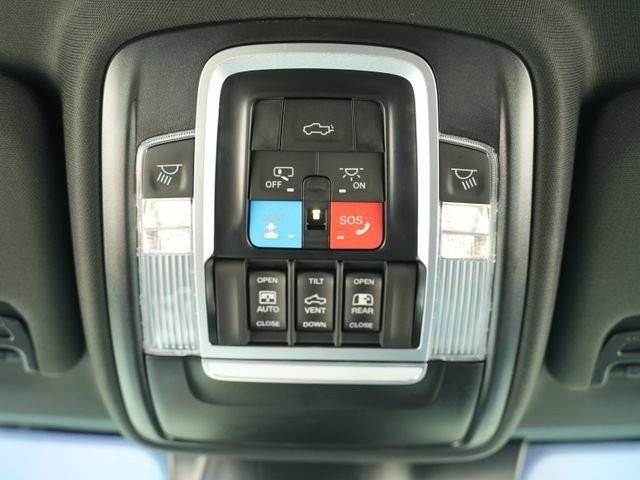 Used 2024 RAM 2500 Limited AWD/4WD image 36