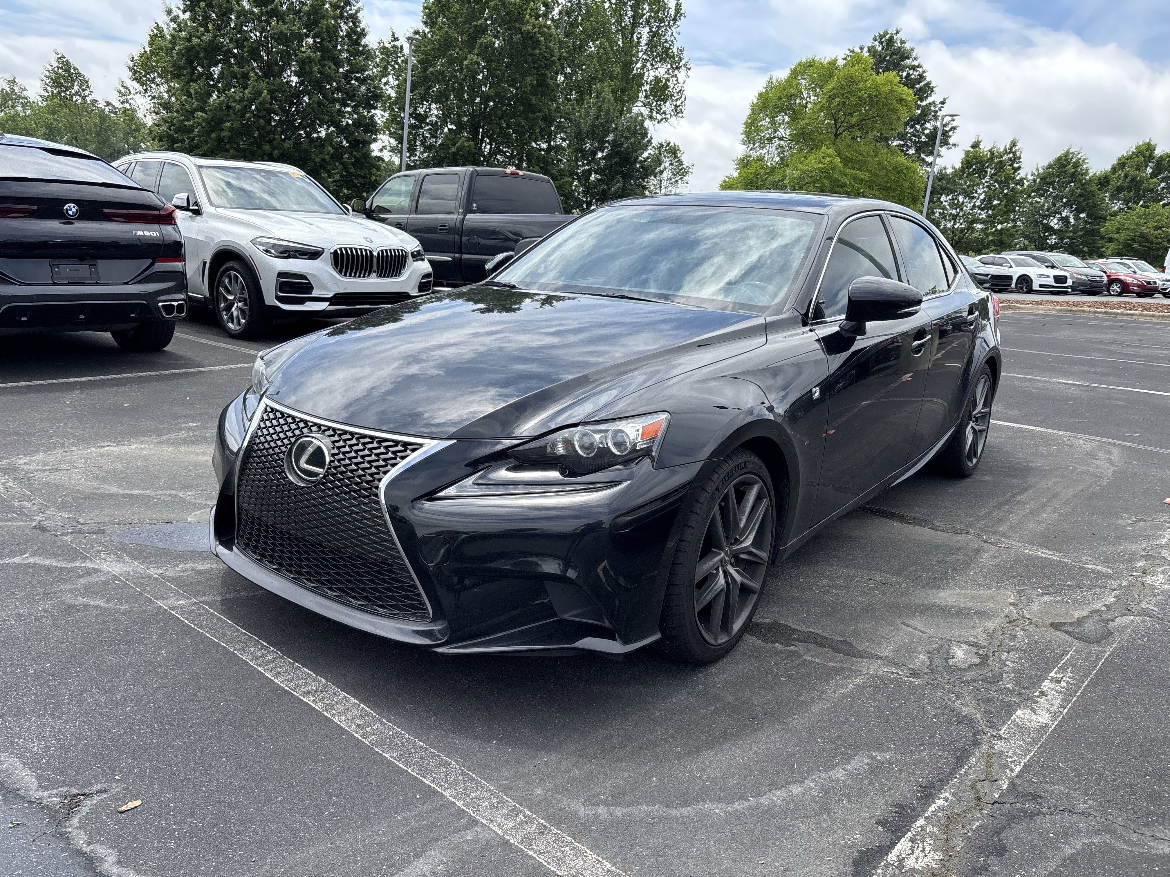Used 2016 Lexus IS 350 w/ F Sport Package RWD image 13