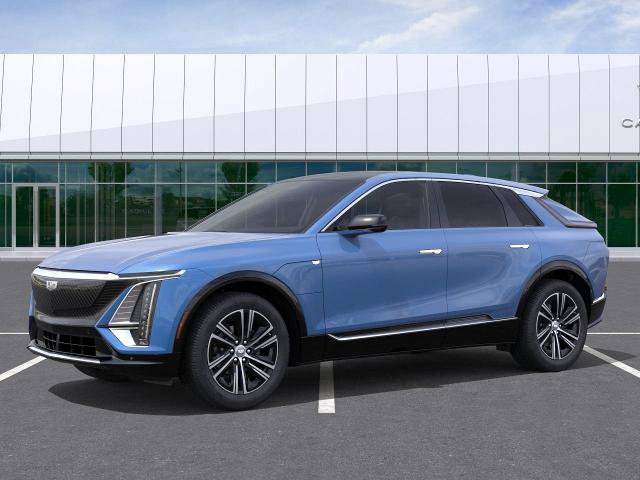New 2027 Cadillac Lyriq Premium Luxury w/ LPO, Floor Liner Package AWD/4WD image 5