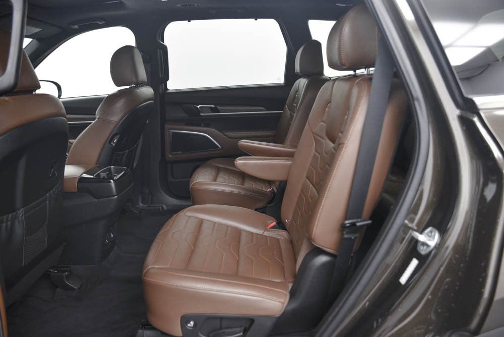 Used 2021 Kia Telluride SX w/ SX Prestige Package image 14