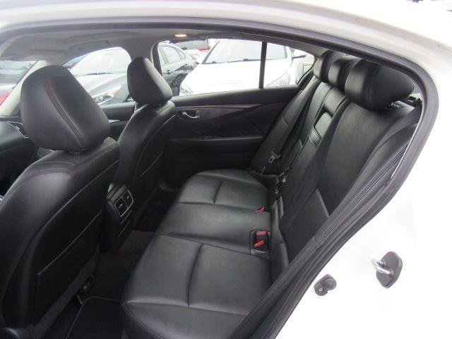 Used 2017 INFINITI Q50 3.0t Premium w/ 3.0T Premium Plus Package image 21