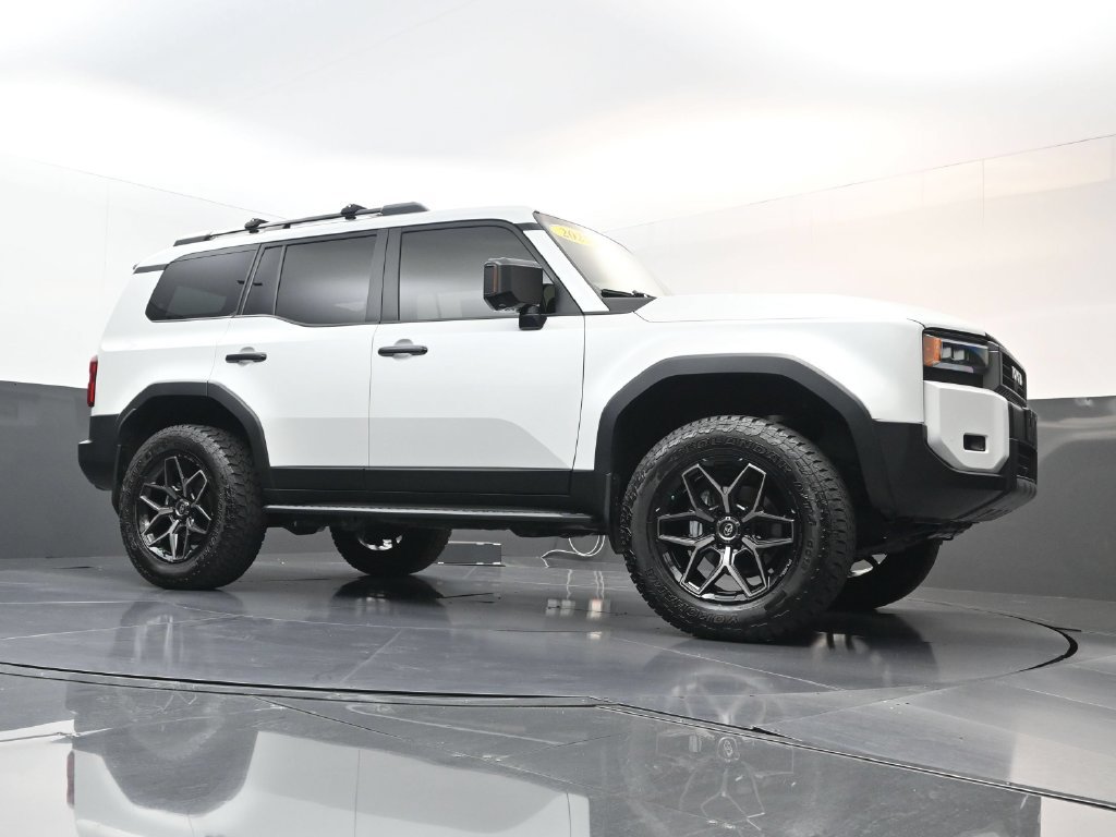 Used 2025 Toyota Land Cruiser AWD/4WD image 21