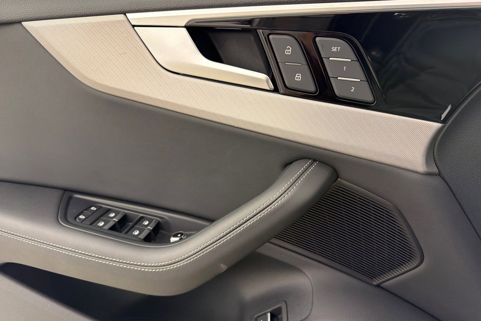 Used 2023 Audi A4 2.0T Premium Plus w/ Premium Plus Package image 10