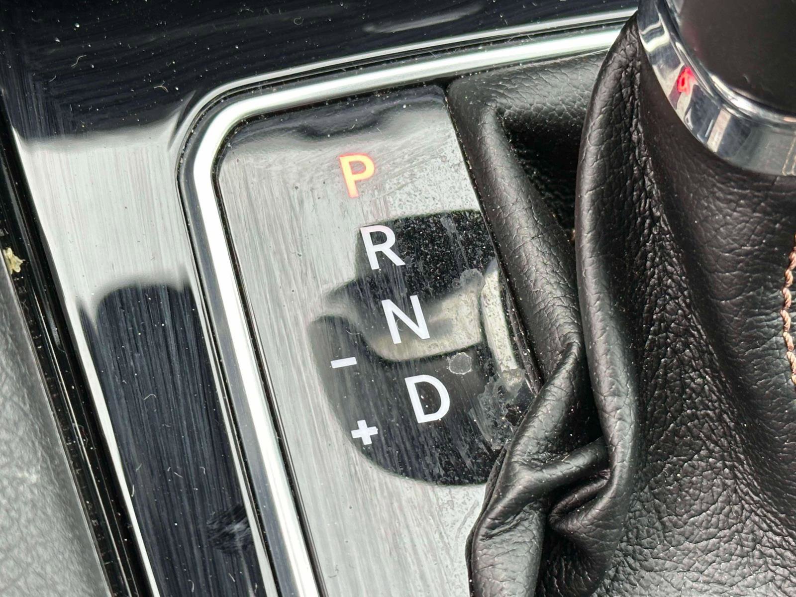 Used 2022 Jeep Compass Limited image 28