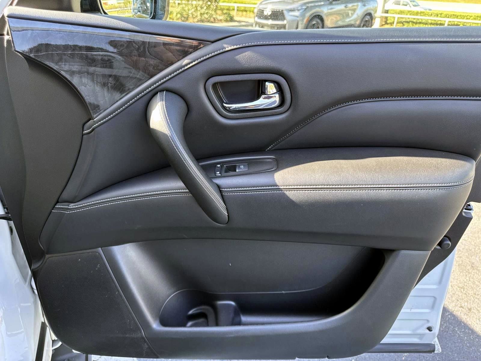 Certified 2023 INFINITI QX80 Luxe w/ Cargo Package image 13