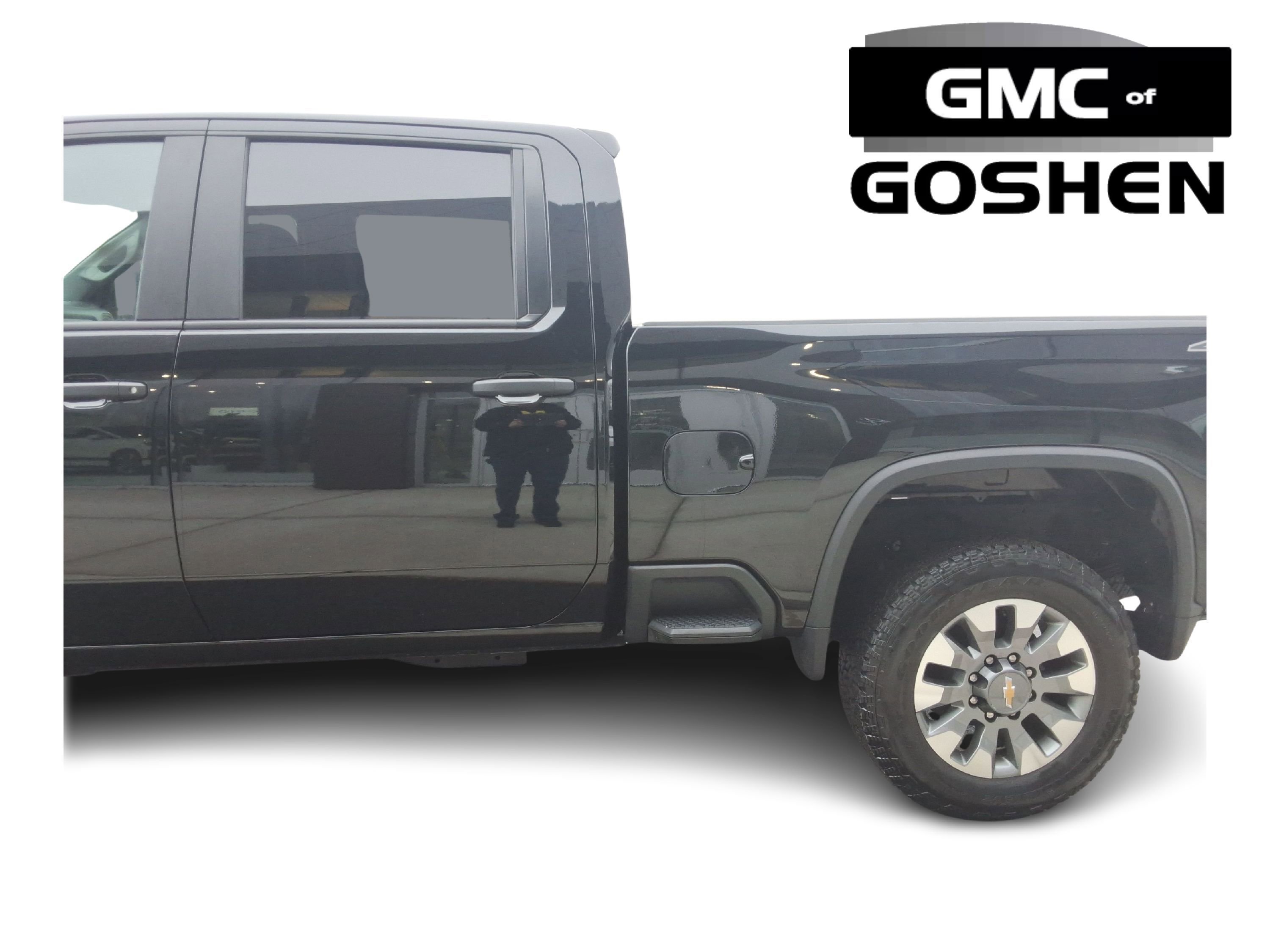 Used 2025 Chevrolet Silverado 2500 Custom w/ Custom Convenience Package image 6