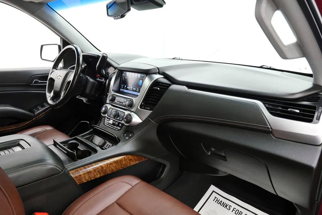 Used 2020 Chevrolet Tahoe Premier w/ Premier Plus Edition AWD/4WD image 16