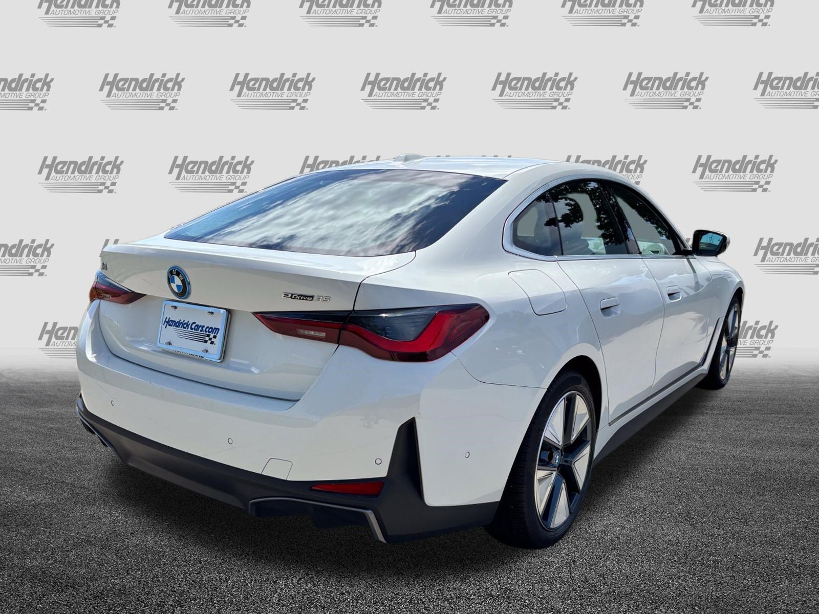 Certified 2023 BMW i4 eDrive35 RWD image 10