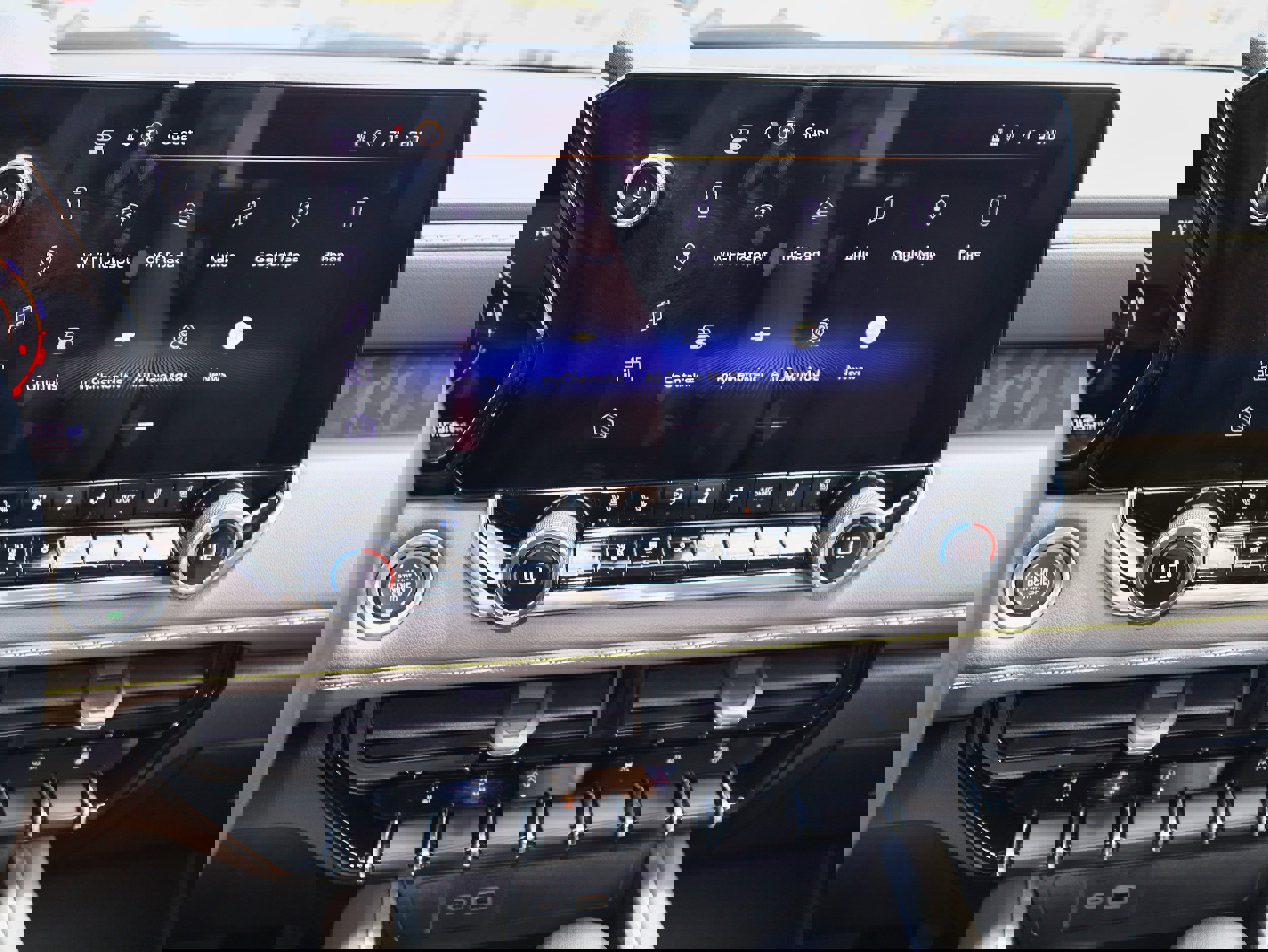 Used 2023 Chevrolet Colorado ZR2 w/ Desert Boss Special Edition image 19