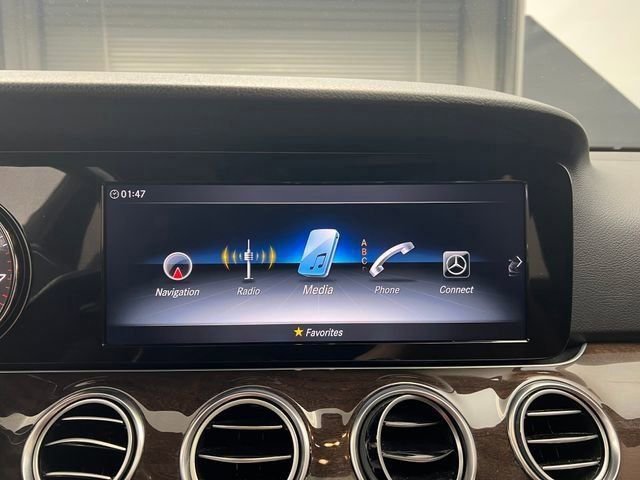 Used 2019 Mercedes-Benz E 300 image 35