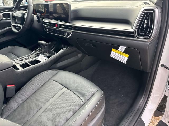 New 2026 Kia Sorento S w/ S Panoramic Sunroof Package FWD image 18