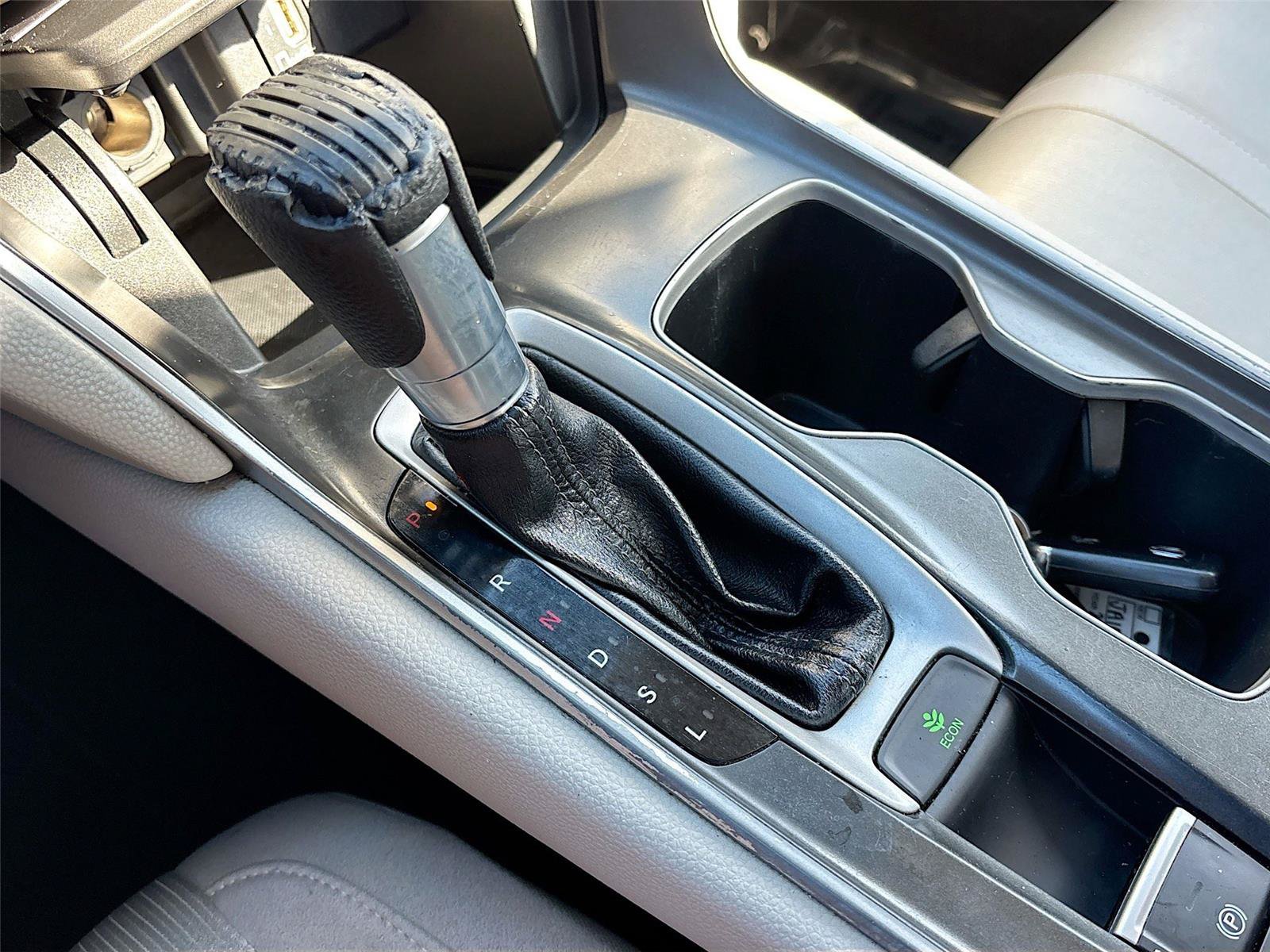 Used 2018 Honda Accord EX image 16