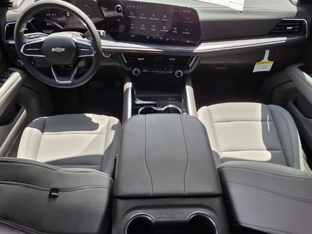 New 2026 Chevrolet Suburban LS w/ LPO, Dark Essentials Package RWD image 9