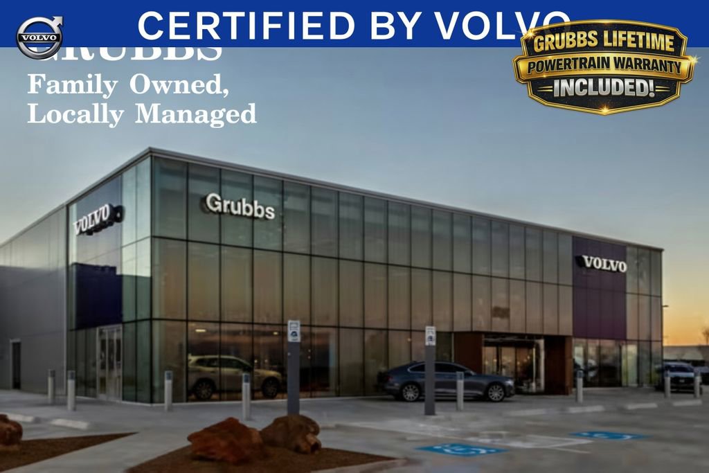 Used 2023 Volvo XC90 B6 Ultimate w/ Lounge Package AWD/4WD image 2