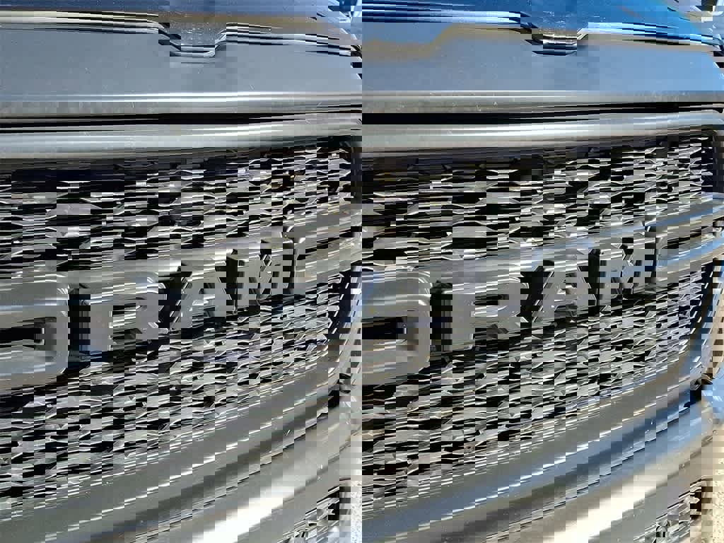 Used 2022 RAM 1500 Big Horn w/ Built-to-serve Edition image 27