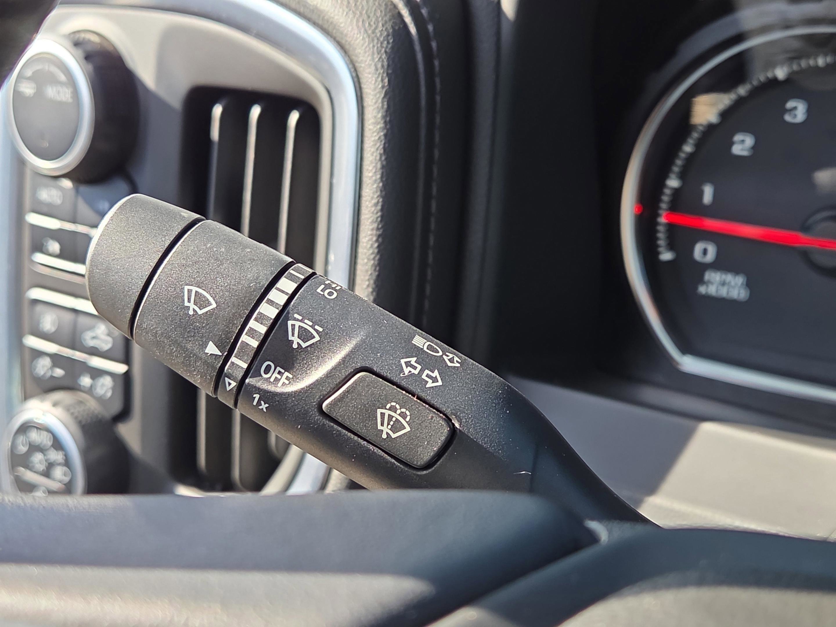 Used 2022 Chevrolet Silverado 2500 LTZ w/ LTZ Plus Package image 15