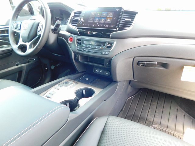 New 2025 Honda Ridgeline RTL image 23