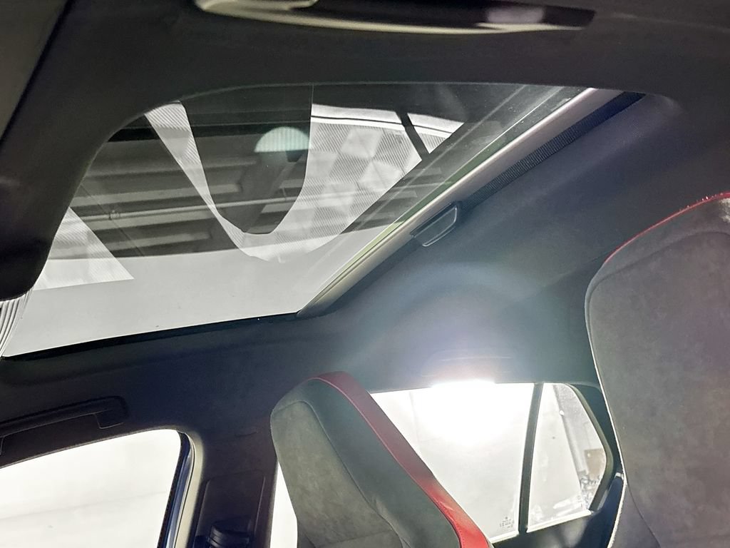 New 2026 Volkswagen GTI SE FWD image 19