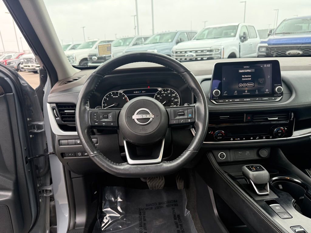 Used 2023 Nissan Rogue SL image 17